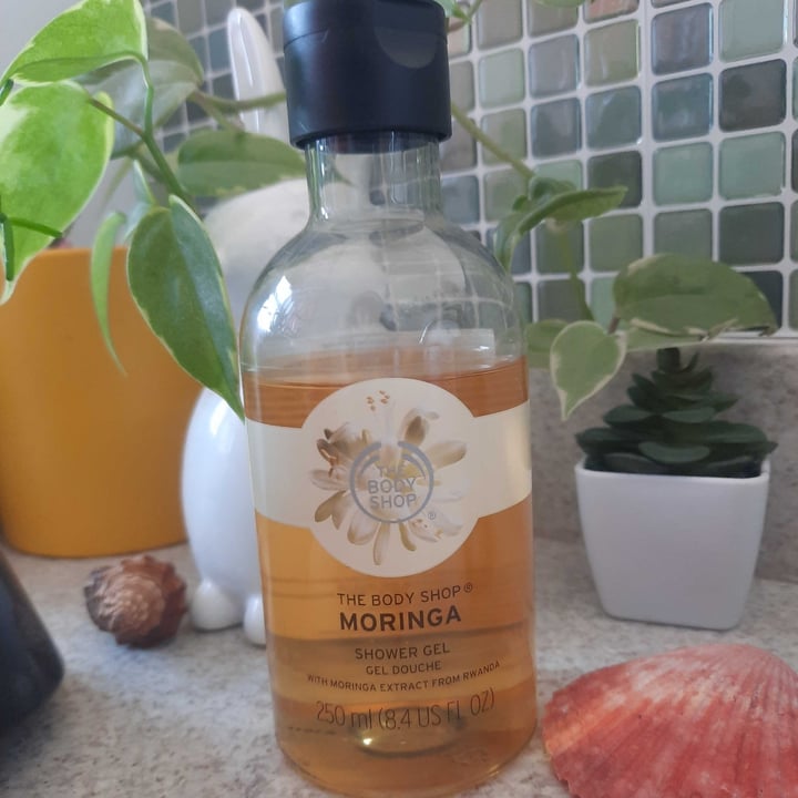 The Body Shop Moringa Shower Gel Review abillion
