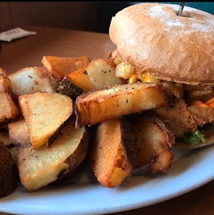 photo of Cornbread Cafe The Eugenewich shared by @tofutrey on  20 Dec 2019 - review