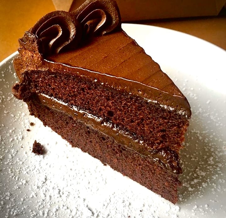 photo of Stella’s @ Plug In Chocolate Cake shared by @raffi on  08 Mar 2020 - review