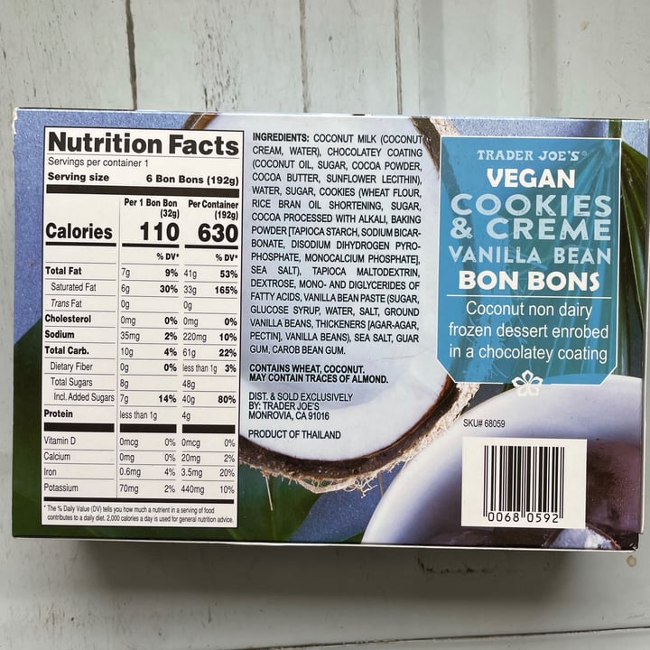 photo of Trader Joe's Vegan Cookies & Cream Vanilla Bean Bon Bons shared by @j747 on  04 Jun 2021 - review