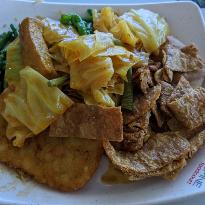photo of North Spine Food Court Vegetarian meehoon shared by @flexivegan on  08 Apr 2021 - review