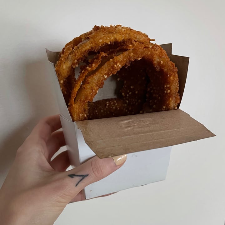 photo of Fresh on Front Onion Rings shared by @breathegrace on  08 Mar 2021 - review