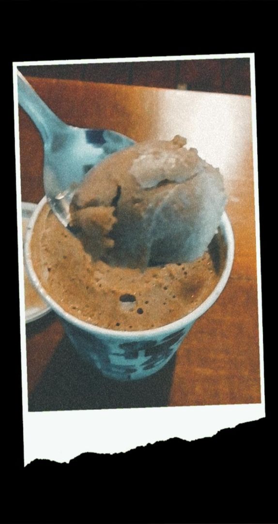 photo of Felices Las Vacas Helado de Agua sabor Dulce de Leche shared by @sonialo on  21 Feb 2020 - review