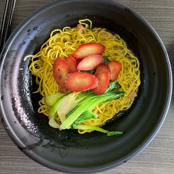 photo of Makan Vegan Geylang Wanton Noodle Dry shared by @greenp on  13 May 2022 - review