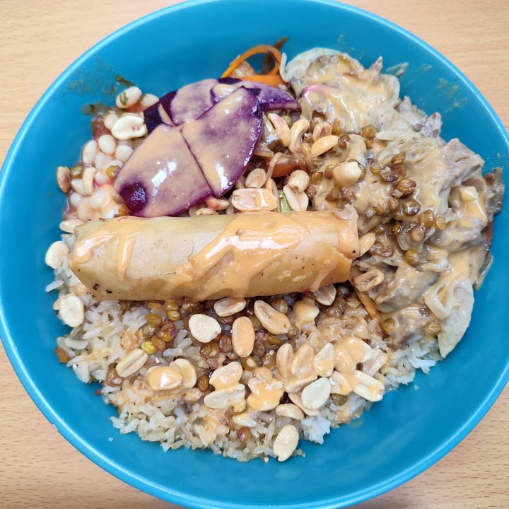 review photo of Nuve Nutrición Verde Vegan Buffet shared by @angrouses on 26 May 2022 - review