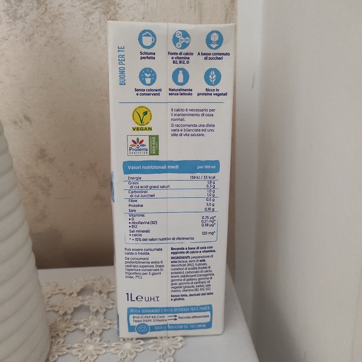 photo of Alpro Barista Soia shared by @lunapiena on  17 Apr 2022 - review
