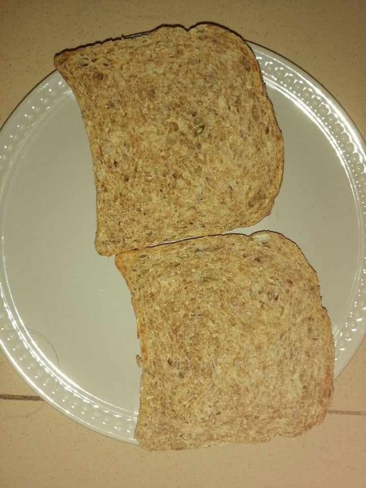 review photo of Fresco Grano Wholemeal Sassy Seeds Bread shared by @pumpkinlad on 05 Sep 2019 - review