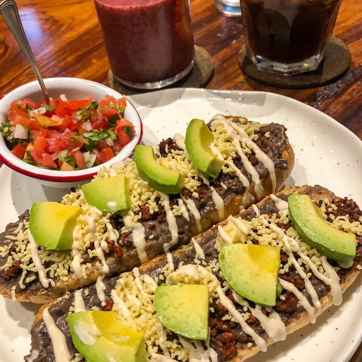 photo of The Green Place Mx Mollettes Rancheros shared by @jerrbur on  18 Sep 2021 - review