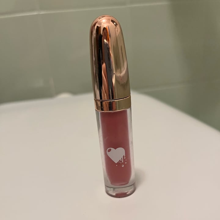 photo of Clio Makeup Liquid love - Mauve on me shared by @claraguidalioff on  05 Apr 2022 - review