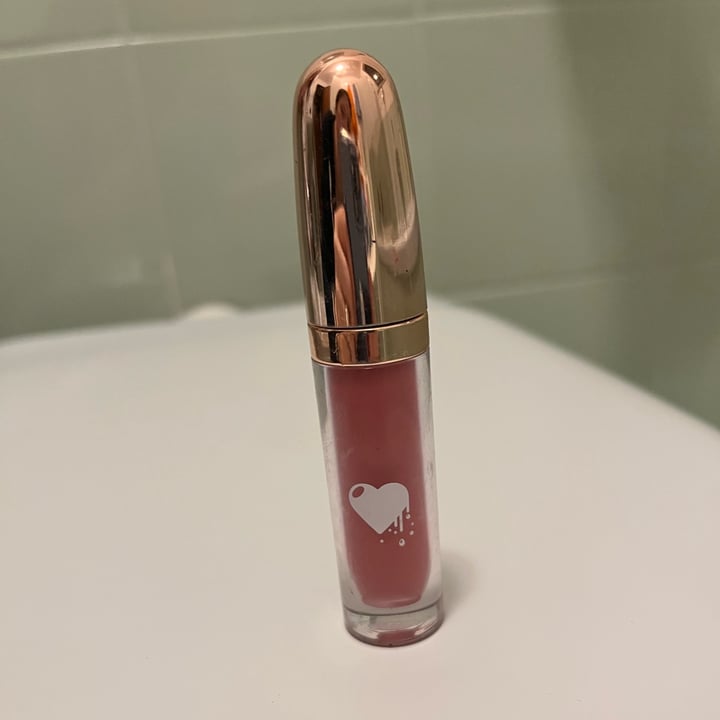 review photo of Clio Makeup Liquid love - Mauve on me shared by @claraguidalioff on 05 Apr 2022 - review
