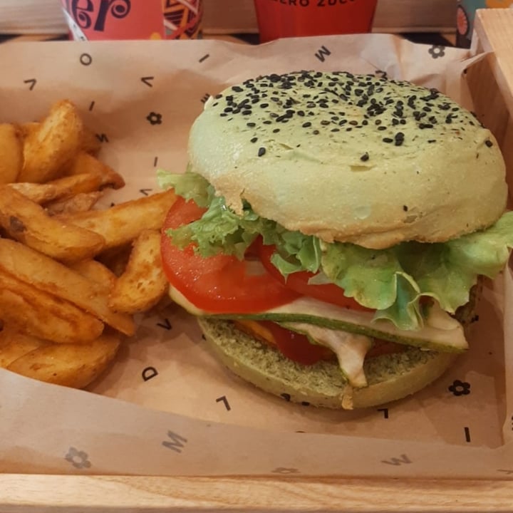photo of Flower Burger Jungle BBQ shared by @valentinaya on  17 Aug 2022 - review