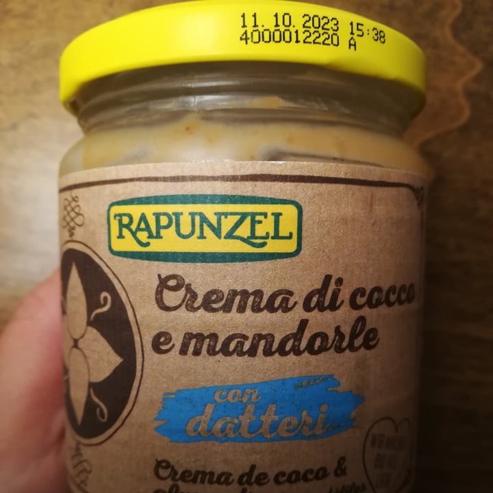 photo of Rapunzel Crema Di Cocco E Mandorle shared by @gilblyte on  27 Sep 2022 - review