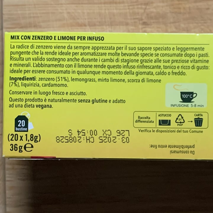 photo of Pompadour Infuso zenzero e limone shared by @assapello on  16 Jun 2022 - review