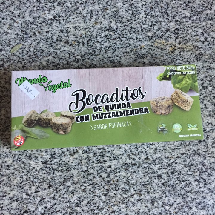 photo of Mundo Vegetal Bocaditos de Quinoa con Muzzalmendra shared by @milimtn on  25 Jul 2021 - review