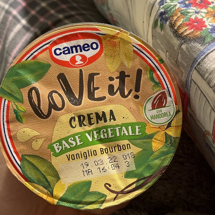 photo of Cameo Love It! crema vaniglia bourbon  shared by @martibb on  13 Mar 2022 - review