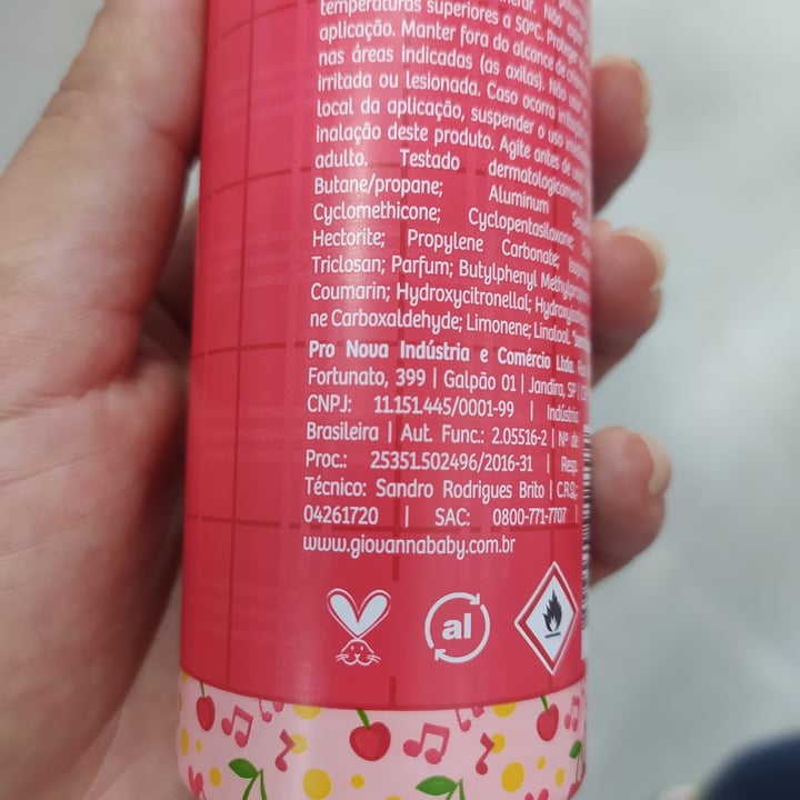 review photo of Giovanna baby Desodorante shared by @adilavasconcelo on 21 Apr 2022 - review