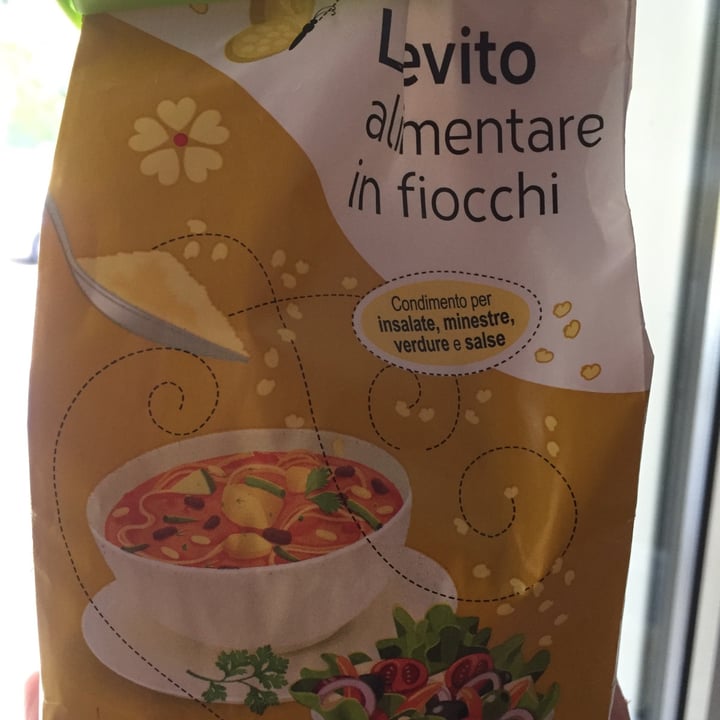photo of Baule volante Lievito Alimentare shared by @ladyziggys on  28 Aug 2020 - review