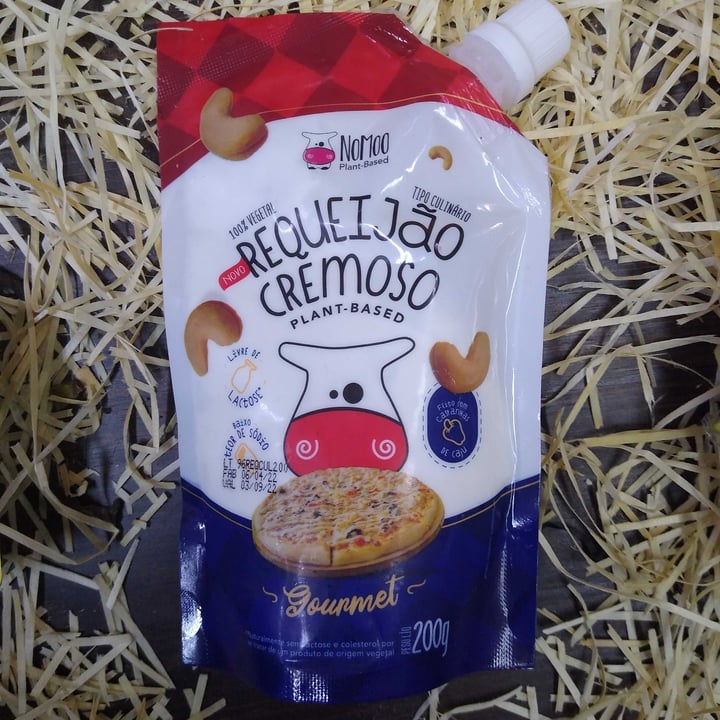 photo of NOMOO Plant-Based Brasil requeijao cremoso shared by @carlostosa2022 on  09 Jun 2022 - review