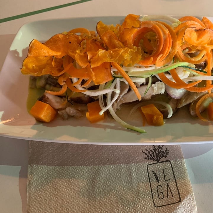 photo of VEGA Ceviche De Setas, Tallarines Vegetales  Y Boniato Crujiente shared by @anadmp on  18 Jun 2021 - review