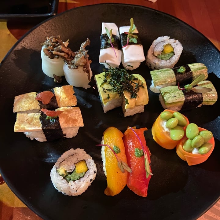photo of Sushimar Vegano Combinado shared by @vegcomma on  17 Oct 2021 - review