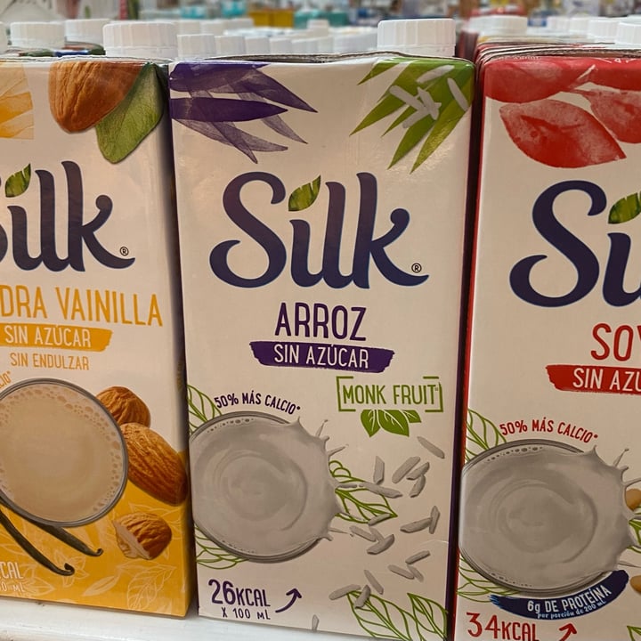 review photo of Silk Alimento com castanha de cajú shared by @araiza on 08 Apr 2022 - review