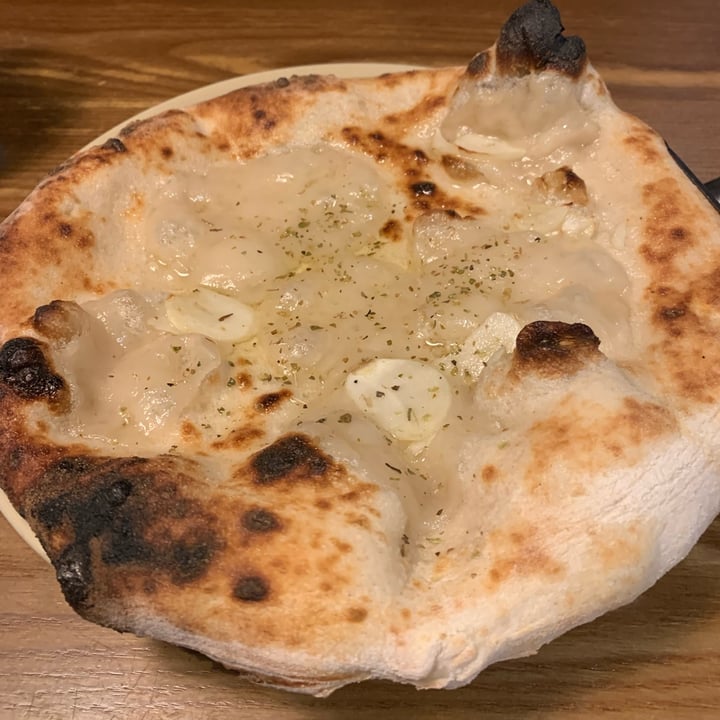 photo of Purezza Manchester GARLIC SOURDOUGH shared by @gzk on  09 Nov 2021 - review