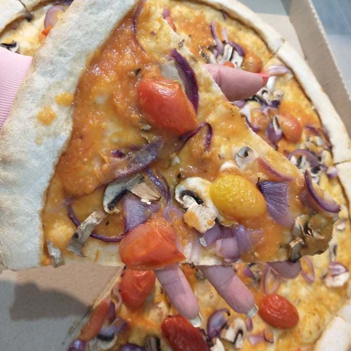 photo of La pizzería de las Tortugas Ninja Pizza Gigante shared by @cami36 on  05 Jun 2021 - review