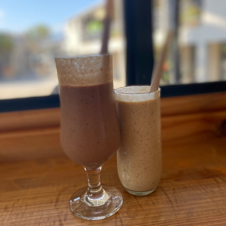 photo of Real Food Co Peanut Choc Dream Smoothie shared by @aliciam on  17 Sep 2020 - review