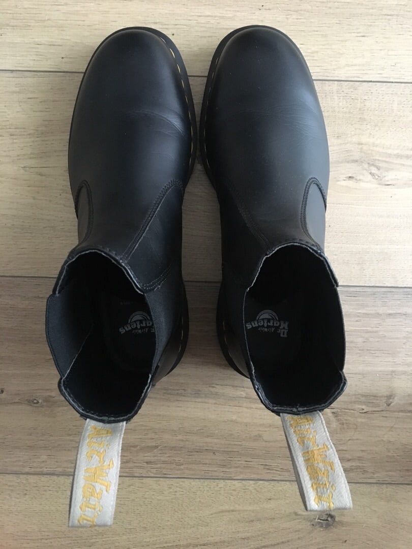 Dr martens vegan store chelsea boots review