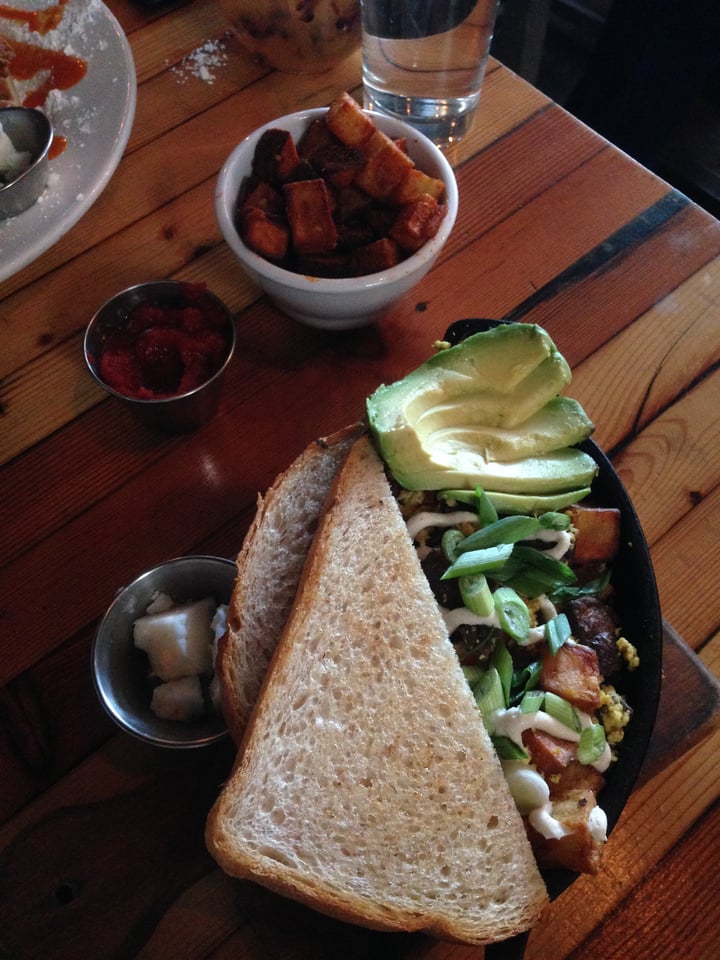 review photo of The Beer Plant Tofu Scramble shared by @liberationbby on 18 Jul 2020 - review
