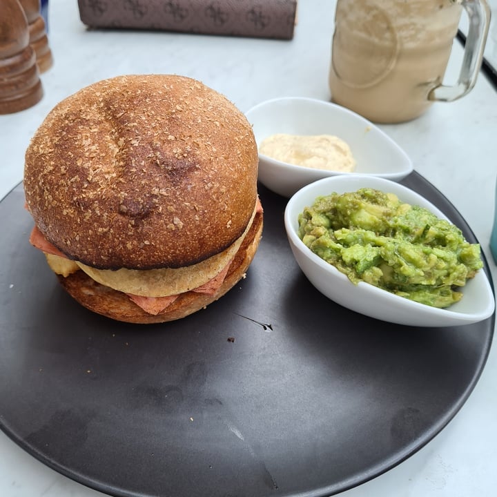 photo of Jamaica Blue Westfield Warringah Mall Vegan Bacon & Egg Roll shared by @emmii on  05 Sep 2020 - review