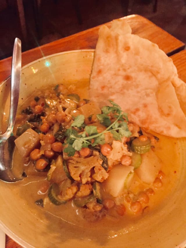 Photo of the dish “Cauliflower and chickpea Curry”