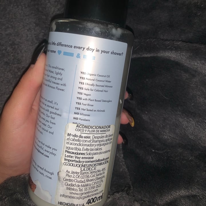 photo of Love Beauty and Planet Coconut conditioner shared by @fridamoca on  01 Jan 2021 - review