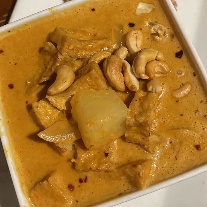 photo of Spice Massamun Curry shared by @iseekplants on  07 Mar 2022 - review