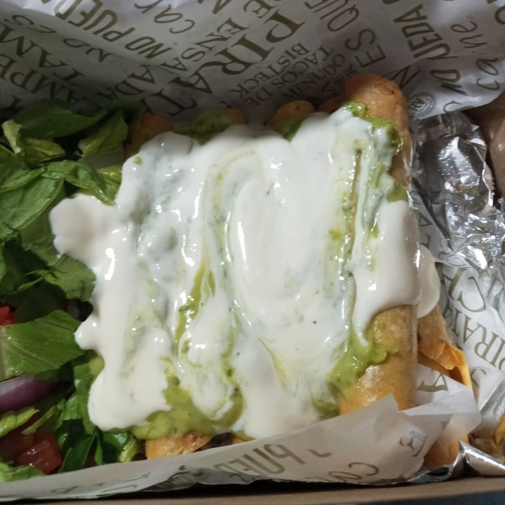 photo of Revolucion Verde Flautas shared by @bettyveg on  16 May 2021 - review
