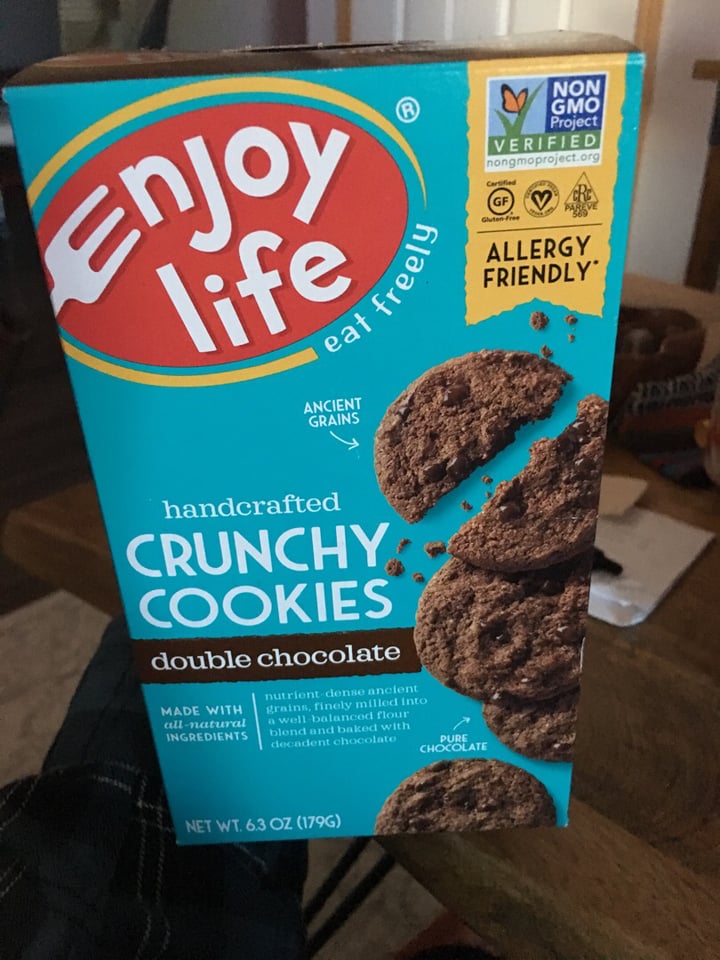 photo of Enjoy Life Crunchy Cookies Double Chocolate shared by @lisseatsplants on  28 Aug 2019 - review