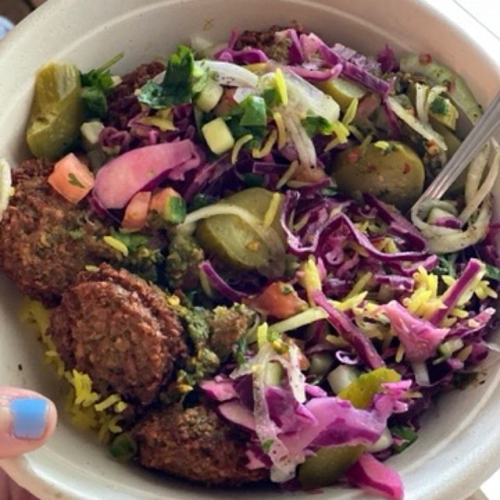 review photo of Naf Naf Grill Falafel bowl shared by @laineyjo on 17 Jun 2020 - review