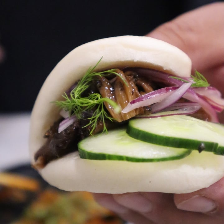 photo of Beyond Sushi Smoked Oyster Mushroom Bao shared by @lizmaselli on  30 Sep 2022 - review