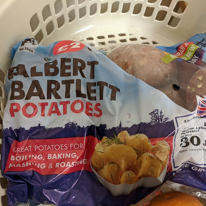 photo of Albert bartlett Potatoes shared by @miralubin7 on  30 Jun 2020 - review