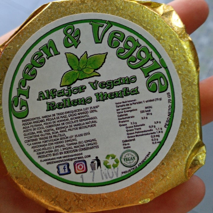 photo of Green & Veggie Alfajor Vegano relleno de Menta shared by @zamm on  16 Sep 2020 - review