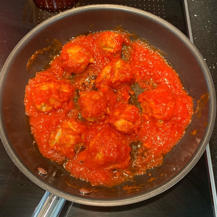 photo of Revolu Green Albóndigas Con Tomate shared by @mariagonzalez1 on  31 Mar 2022 - review