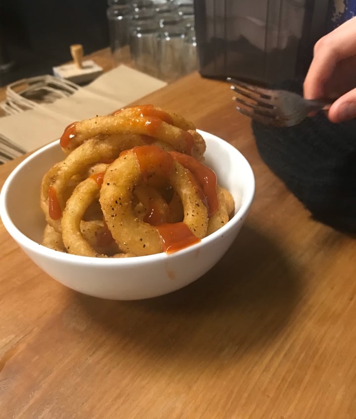 photo of The Very Good Butchers Vegan onion rings shared by @vegan4lyfe on  01 Feb 2020 - review