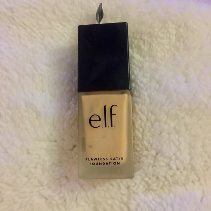 photo of e.l.f. Cosmetics Flawless Finish Foundation shared by @ymzavala on  24 May 2021 - review