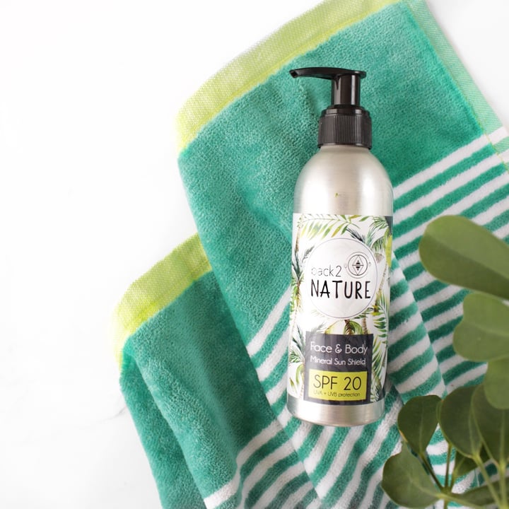 review photo of Back 2 Nature FACE & BODY MINERAL SUN SHIELD shared by @thegreenveganchick on 27 Dec 2020 - review