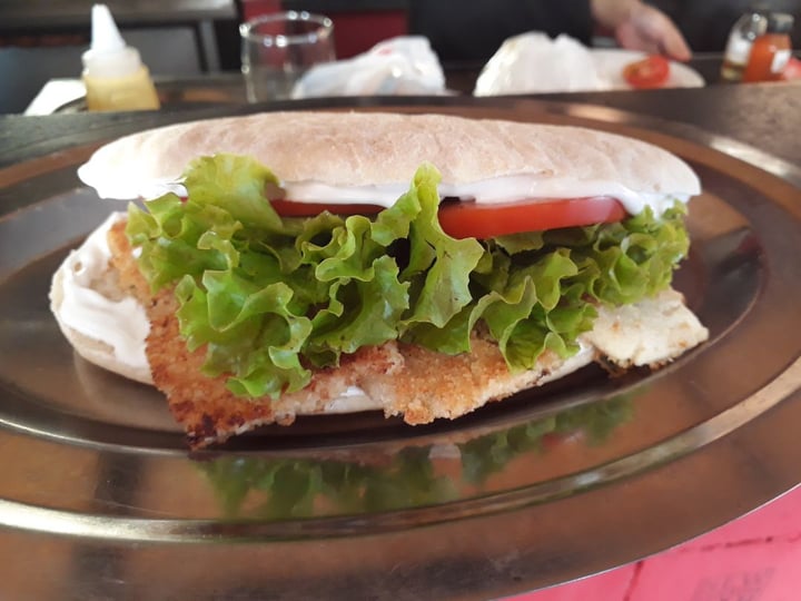 photo of New Custom Vegan Bar Milanesa shared by @marilinarojas on  12 Jan 2020 - review