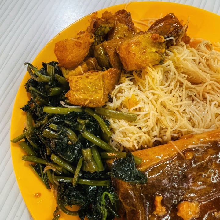 photo of Tian En Vegetarian Food, 天恩素坊 Economical Bee Hoon shared by @consciouscookieee on  22 Jun 2022 - review