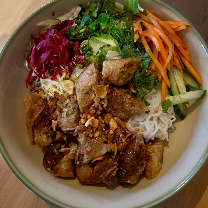 review photo of LU Vietnamese Cuisine Bun Cha Gio shared by @petermil on 10 Oct 2021 - review