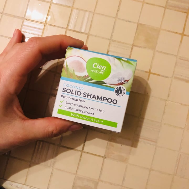 photo of Cien Coconut Solid shampoo shared by @nicole- on  19 Feb 2022 - review