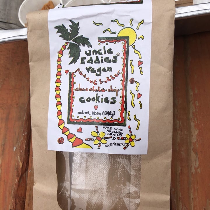 photo of Uncle Eddie’s Vegan Chocolate Chip Cookies shared by @dshlik2 on  15 May 2021 - review