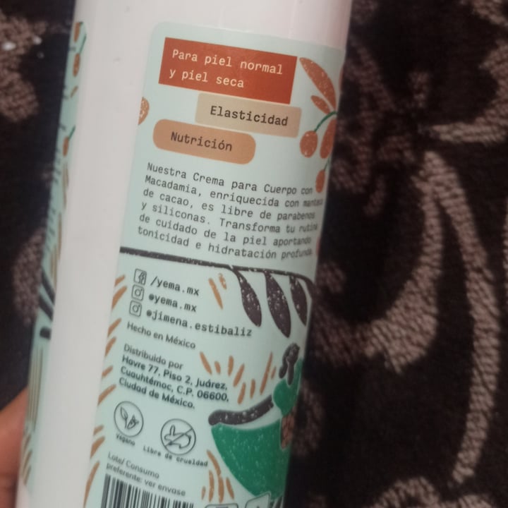 review photo of YEMA Crema corporal con macadamia shared by @dianisdiaz on 20 Dec 2021 - review